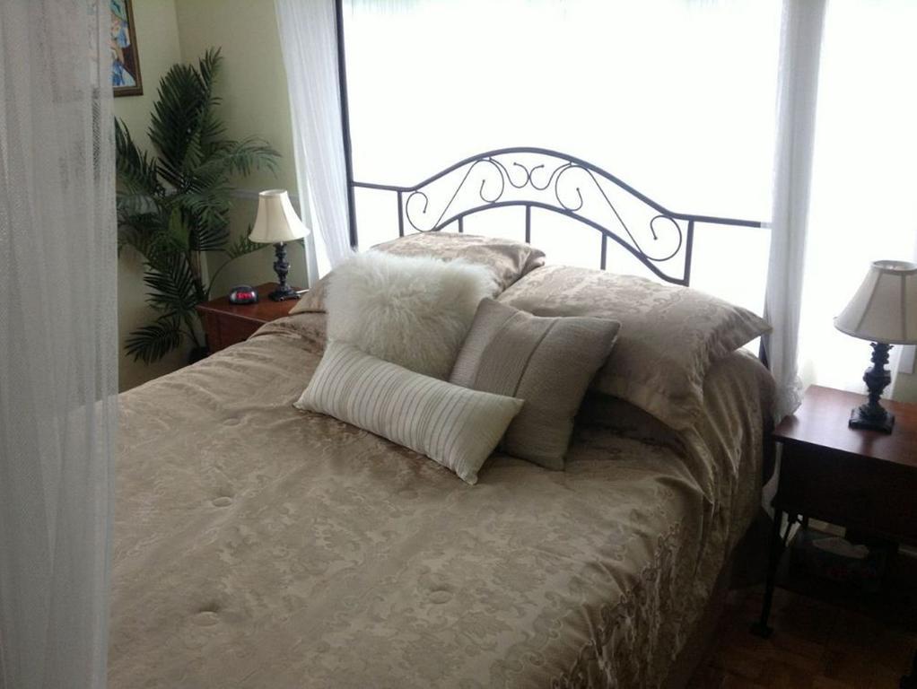 Gite Maison Parc Delormier Trois-Rivieres Room photo
